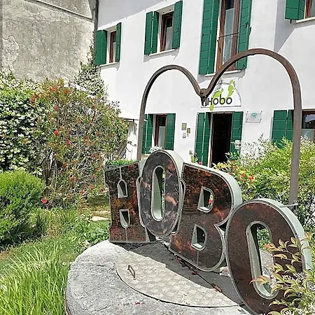 Hobo Alojamento de Acomodação e Pequeno-almoço 4*