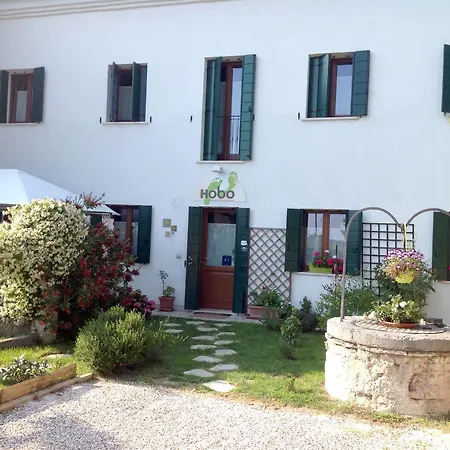 Nocleg ze śniadaniem Hobo